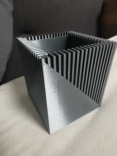 https://makerworld.bblmw.com/makerworld/comment/20260121/2170335748/98311f963f98a0f6.jpg