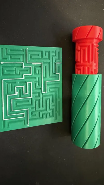 Labyrinth Gift Box Spiral pattern with keycard - Free 3D Print Model ...