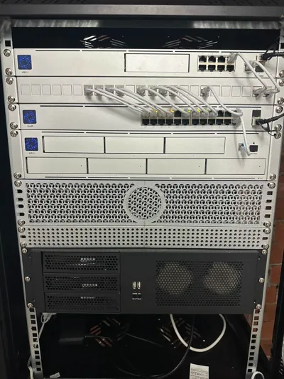 2U/1U Rack Faceplate Mac Pro Look 19