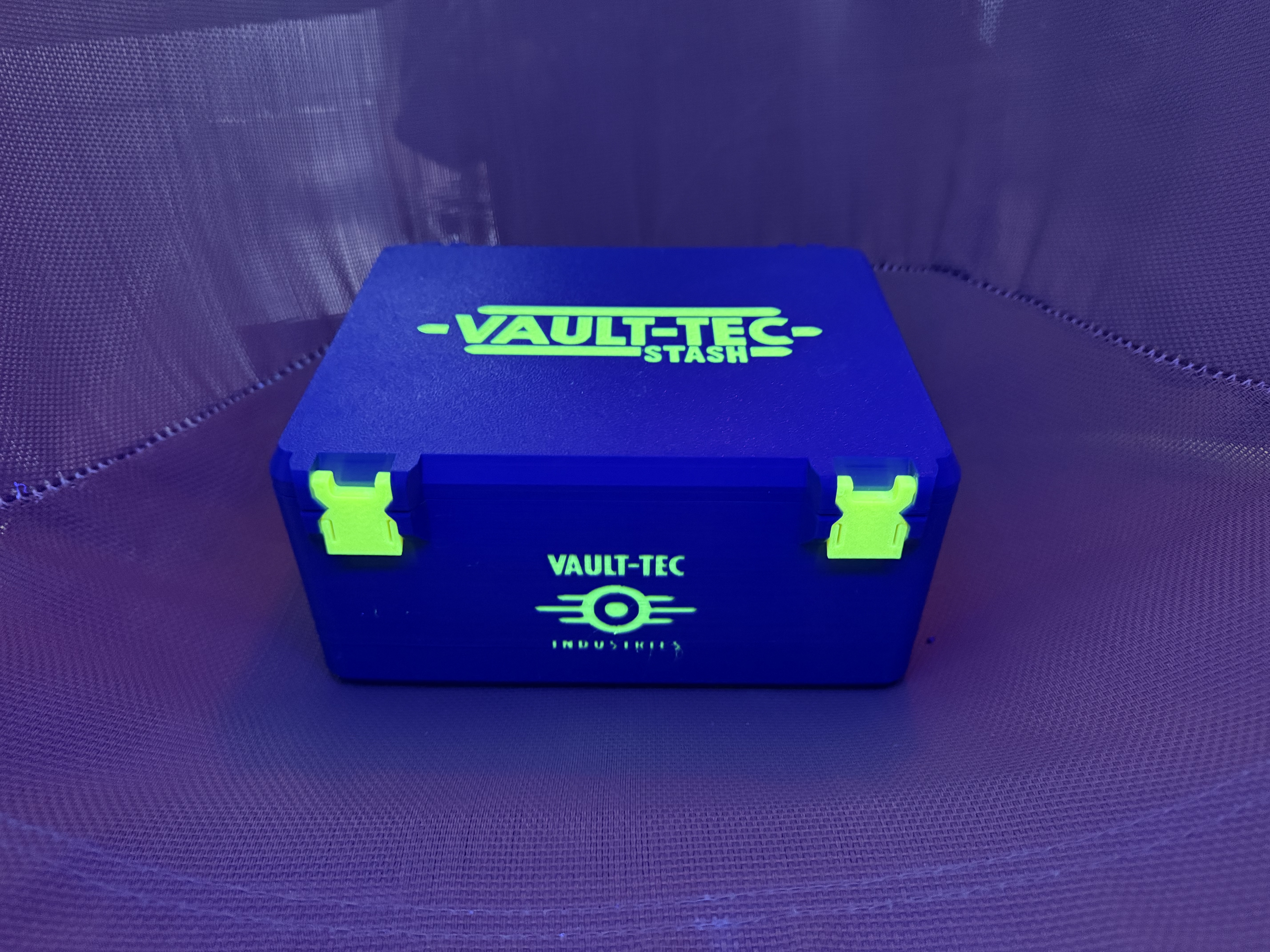 Fallout Vault-Tec Stash Box - Free 3D Print Model - MakerWorld