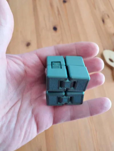 https://makerworld.bblmw.com/makerworld/comment/20260218/1349752473/288e4bac6b8153a1.jpg