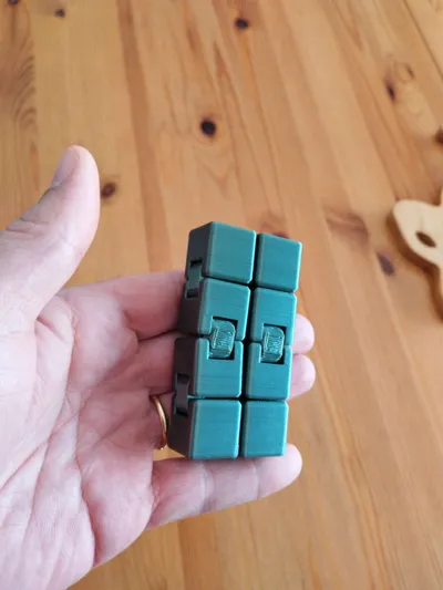 https://makerworld.bblmw.com/makerworld/comment/20260218/1349752473/7b9a0c5d14bc7b51.jpg