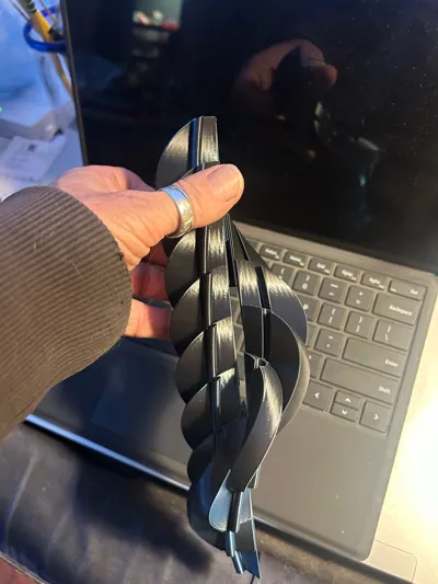 https://makerworld.bblmw.com/makerworld/comment/20260219/965939914/3aa48cc1a98baa95.jpg