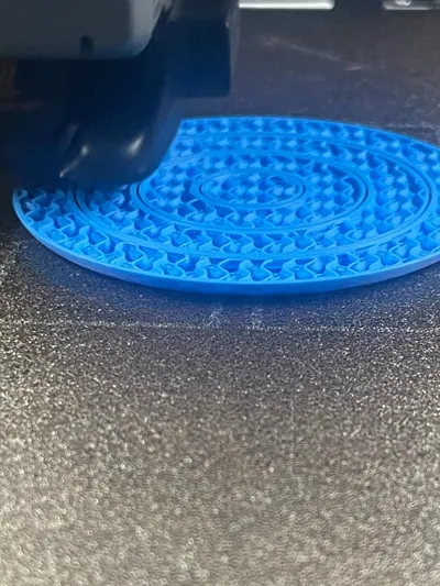 https://makerworld.bblmw.com/makerworld/comment/20260226/1697117765/79f88b3a98bc8ed0.jpg