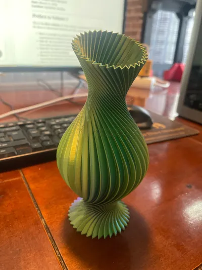 https://makerworld.bblmw.com/makerworld/comment/20260311/4000961112/6c3217dae46a524f.jpg