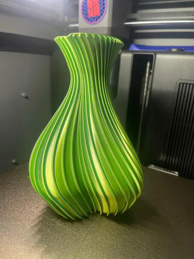 https://makerworld.bblmw.com/makerworld/comment/20260311/4000961112/e190ae496cf1144b.jpg