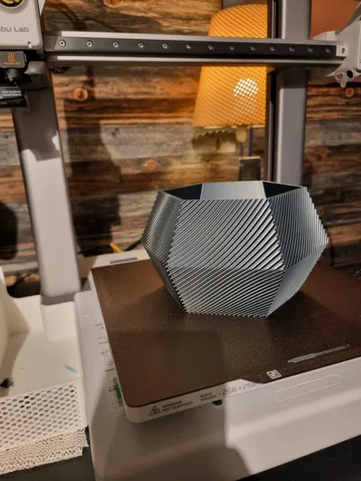 https://makerworld.bblmw.com/makerworld/comment/20260312/1322848845/6a7a5d51c1d616f4.jpg