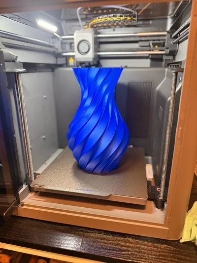 https://makerworld.bblmw.com/makerworld/comment/20260314/324383891/8a07468a5c967a8f.jpg