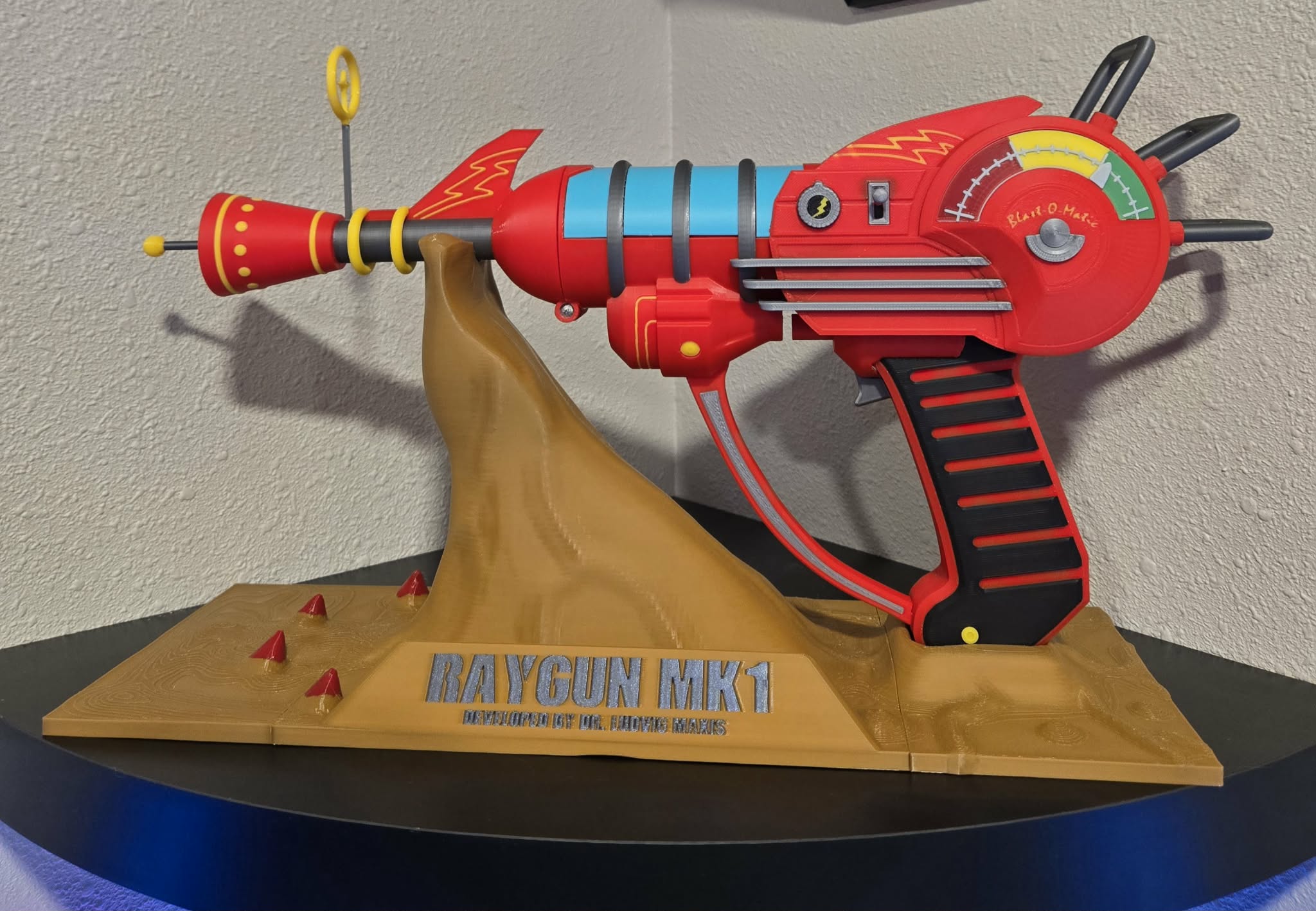 Call of Duty Zombies Ray Gun Mk1 w/ Stand + Cells - Free 3D Print Model ...