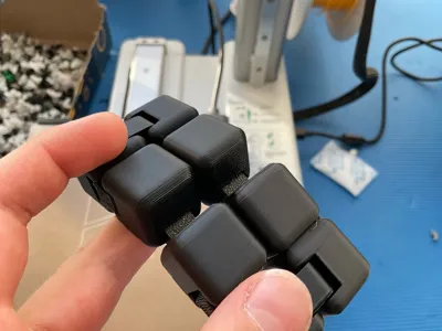 https://makerworld.bblmw.com/makerworld/comment/20260316/2357360371/98f2d35d7d6133f7.jpg