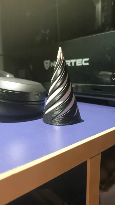 https://makerworld.bblmw.com/makerworld/comment/20260317/3012036064/232238077056eb5f.jpg