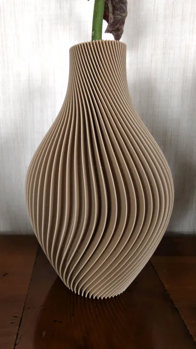 https://makerworld.bblmw.com/makerworld/comment/20260319/2445869925/ab66f6dd63d1ffc5.jpg