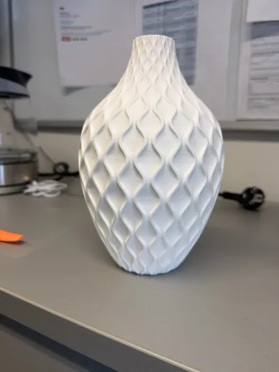 https://makerworld.bblmw.com/makerworld/comment/20260319/383690842/91f2d51b23551b48.jpg