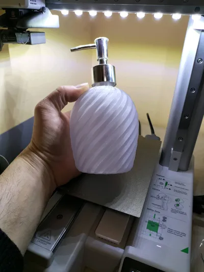 https://makerworld.bblmw.com/makerworld/comment/20260321/4179245132/e62a94d484af4904.jpg