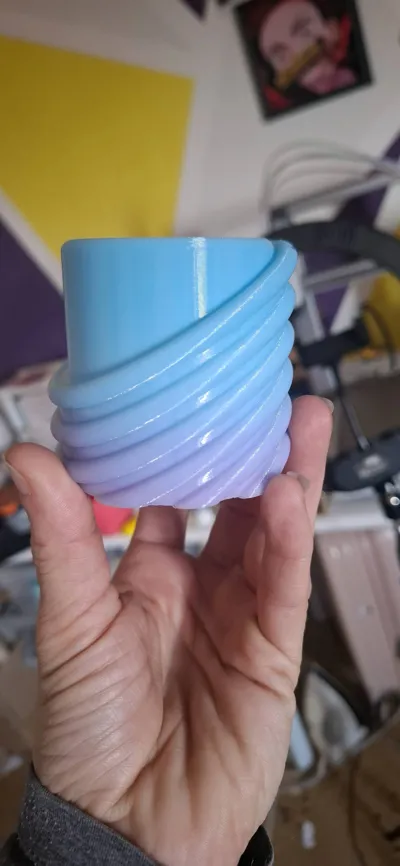 https://makerworld.bblmw.com/makerworld/comment/20260323/1022257849/64862edf5a00f770.jpg