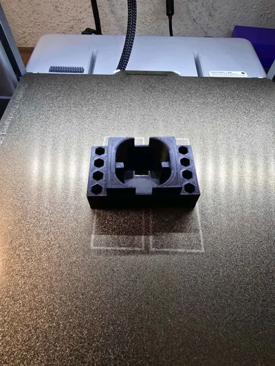 https://makerworld.bblmw.com/makerworld/comment/20260323/1591237479/f6f02d8b7eda81e4.jpg