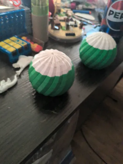 https://makerworld.bblmw.com/makerworld/comment/20260324/1502462935/0fd6ed52149fa0b2.jpg