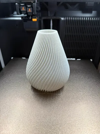 https://makerworld.bblmw.com/makerworld/comment/20260325/167420990/16c13b2a5e5f30d9.jpg