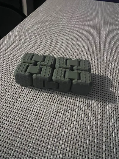 https://makerworld.bblmw.com/makerworld/comment/20260415/1240484096/334fba757b877758.jpg