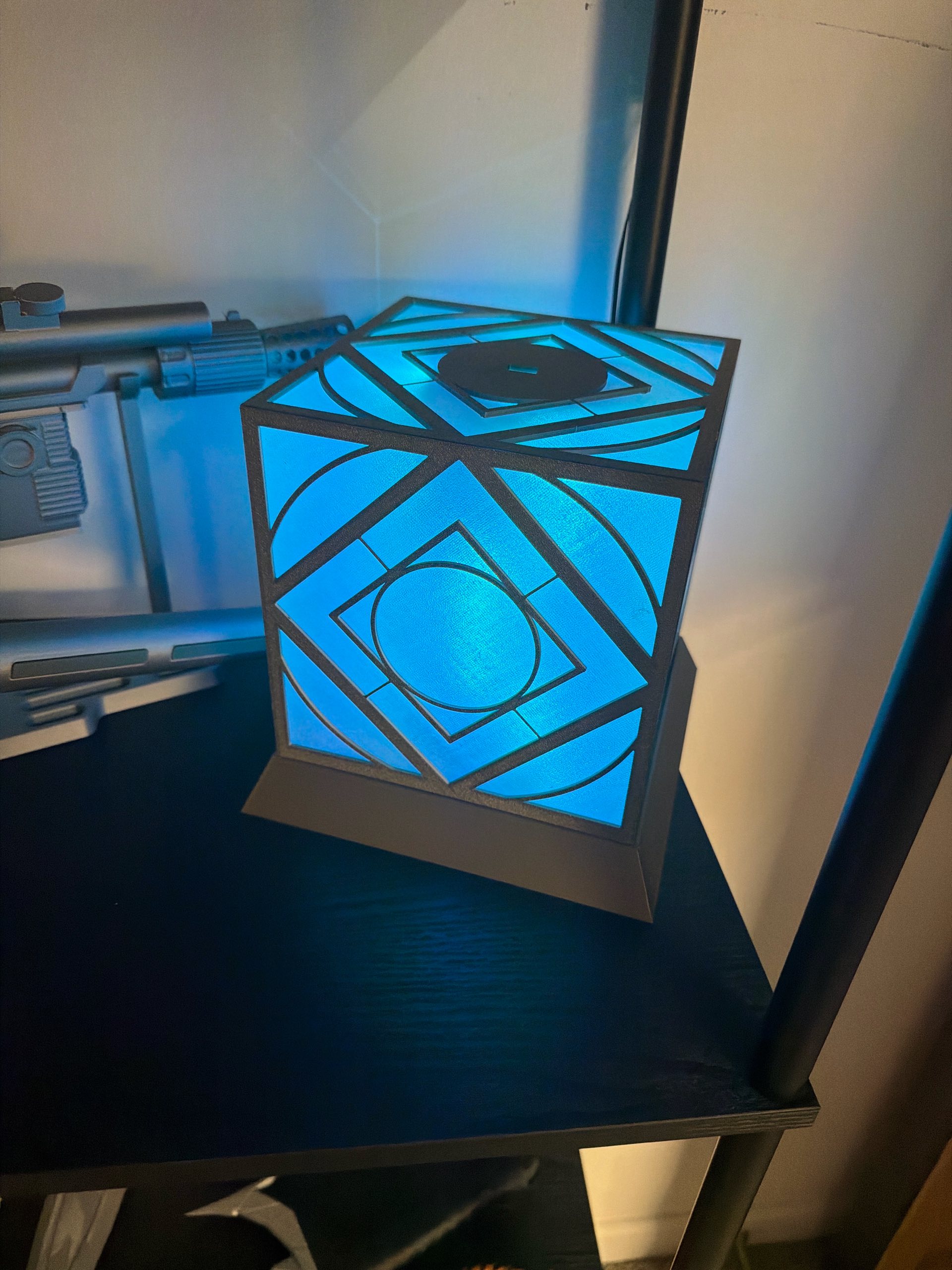 3Dプリント RGB LED付きスター・ウォーズ ジェダイ ホロクロン - 無料