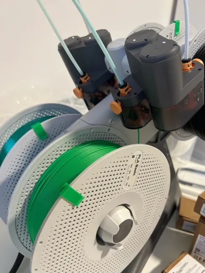 https://makerworld.bblmw.com/makerworld/comment/20260416/1667226030/255c2c0fcd272398.jpg