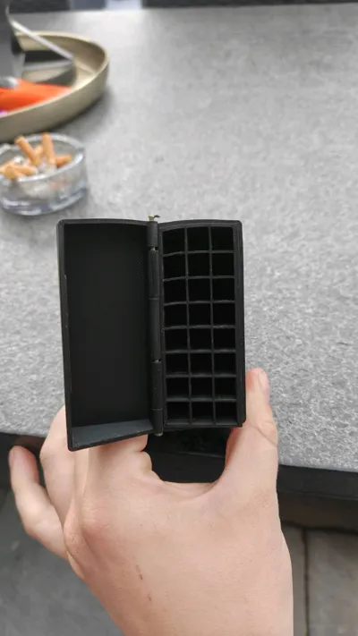 Rolled Cigarette Box with Strong Hinge - Free 3D Print Model - MakerWorld