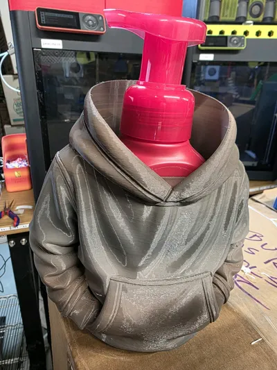 https://makerworld.bblmw.com/makerworld/comment/20260504/2504372132/220a422320172d72.jpg