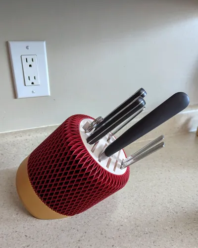 https://makerworld.bblmw.com/makerworld/comment/20260602/3184385316/8853e295c20e4f19.jpg
