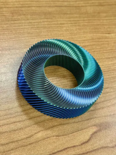 https://makerworld.bblmw.com/makerworld/comment/20260617/640268123/9ae737bd07cd0b4a.jpg