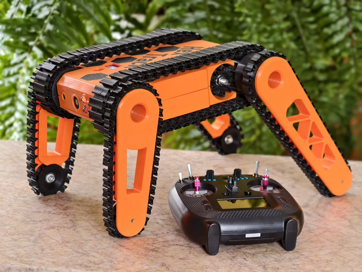 HexTrack — 6-Track Rover for Extreme Obstacles by TomczukCustoms ...