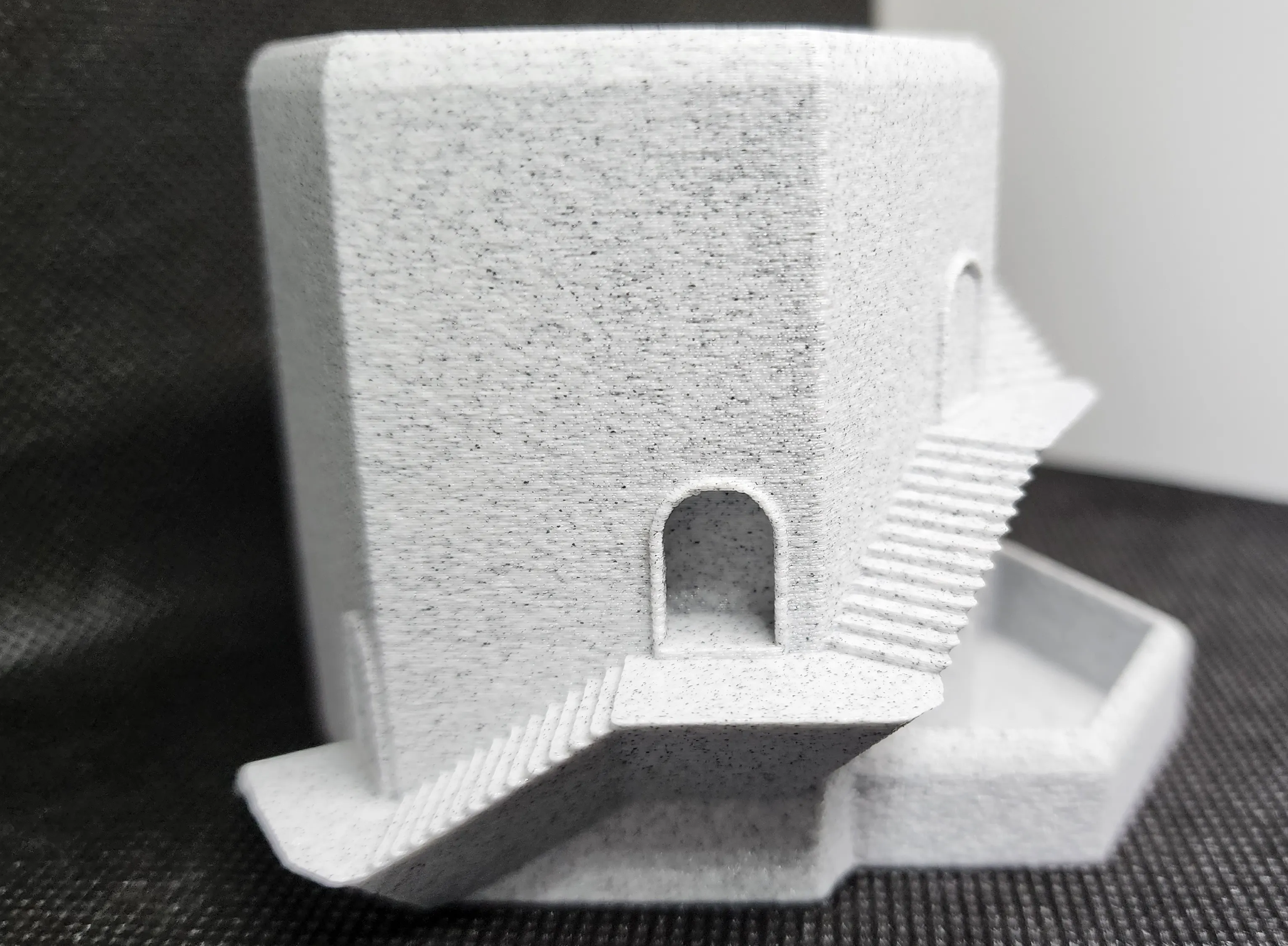 Hex castle planter detail