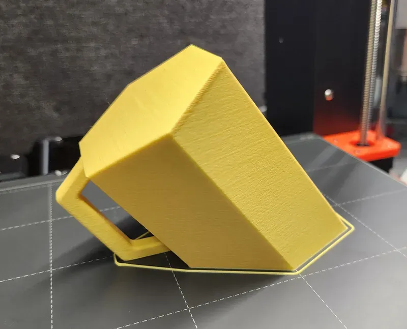 Wide Dustpan Super Scooper