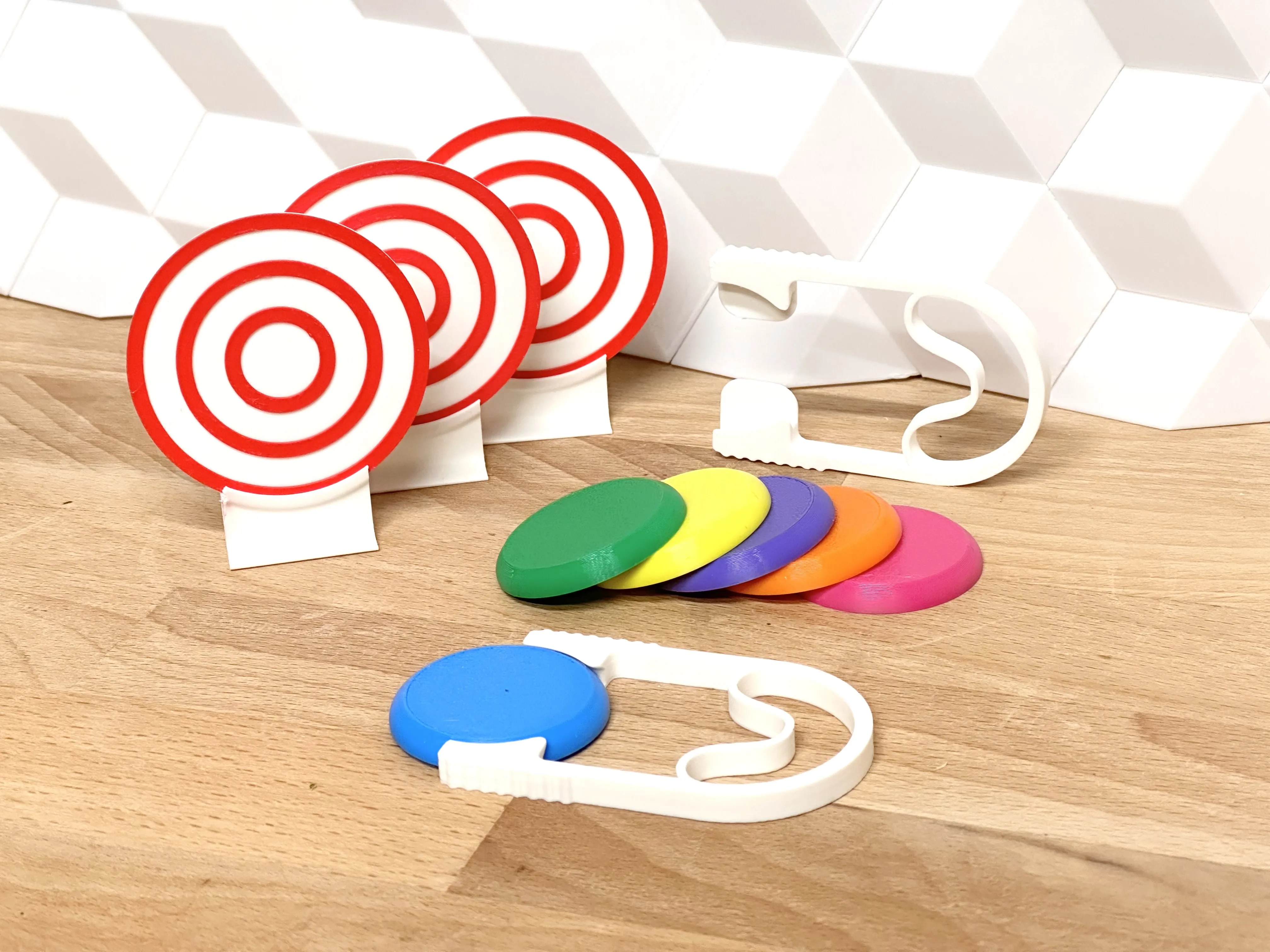 Disk Duel Game (launch disk, shoot targets, win the challenge!) by