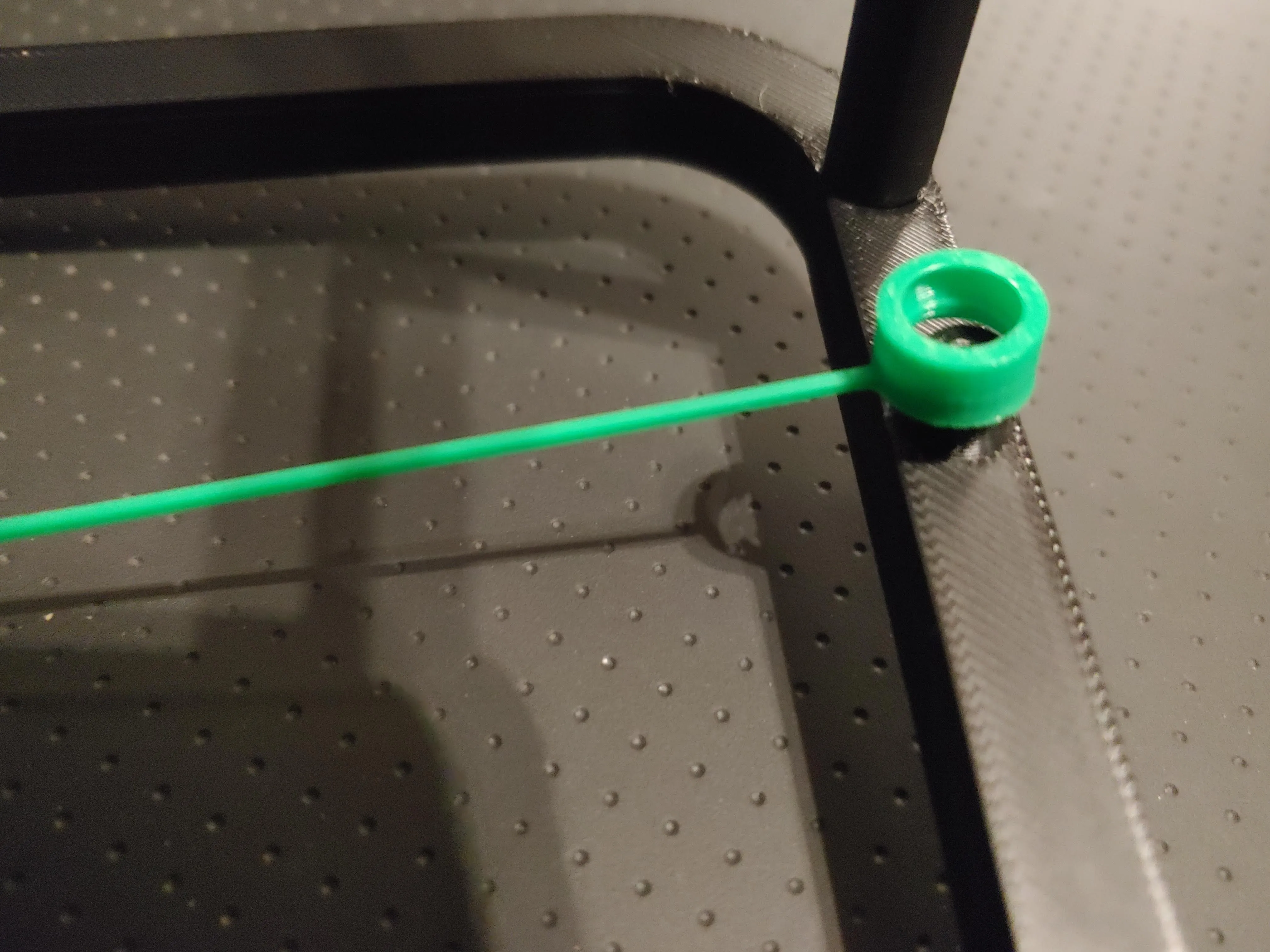 Newton Cradle Assembly