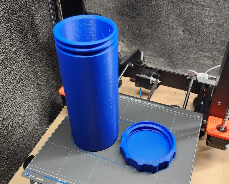 Giantsized Bottle Screw Top No Support Remixed by