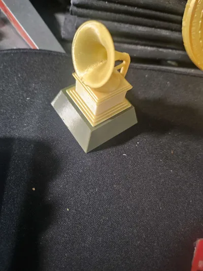 https://makerworld.bblmw.com/makerworld/model/1001970/979559/ratings/915a2800-a75c-11f0-a6d2-bfc1a3c0ebce.jpg