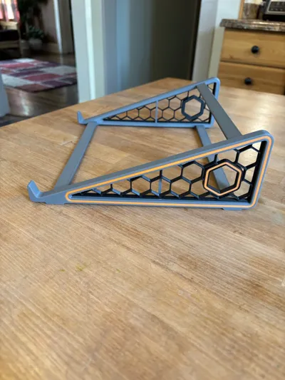 https://makerworld.bblmw.com/makerworld/model/100479/107236/ratings/808d1e20-3c44-11f0-b93d-b101520a7617.jpg