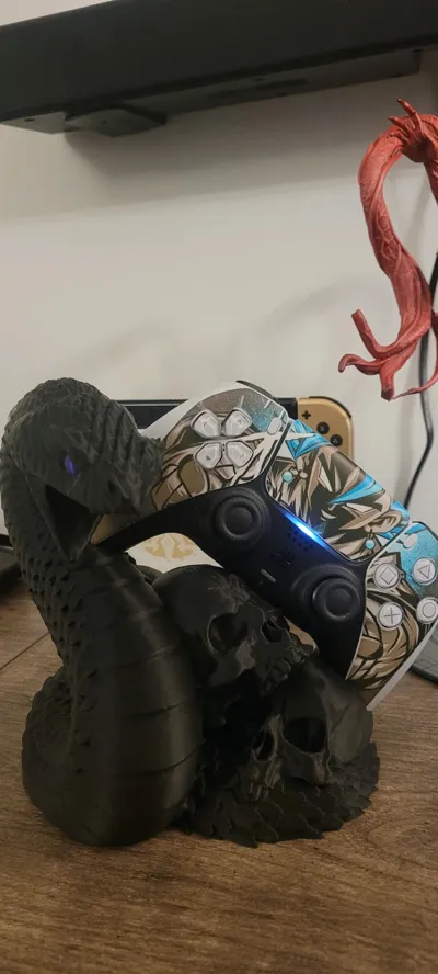 controller stand ps5 holder snake and skull - Free 3D Print Model ...