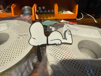 Snoopy Monitor Tech Snoopy on monitor with stand #2 - Free 3D Print Model - MakerWorld