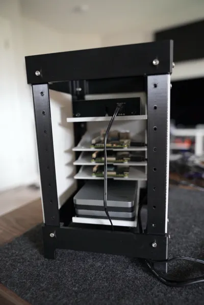 Microlab - Mini Modular Home Server Rack by CB4DMakerWorld: Download ...