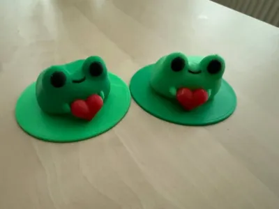 Frog with Heart by nbprintlab - MakerWorld
