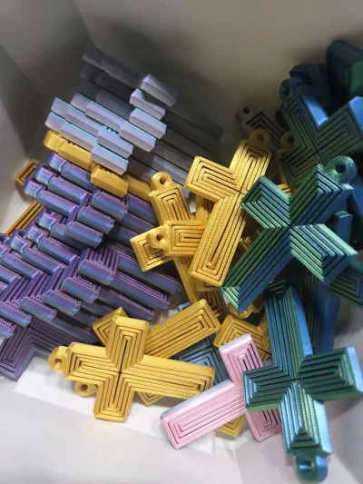 Fidget Cross key chain charm - Free 3D Print Model - MakerWorld