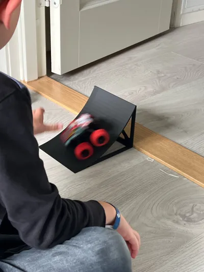 https://makerworld.bblmw.com/makerworld/model/1140431/1142687/ratings/df8fc640-5051-11f0-9d9c-21f60a54a917.jpg