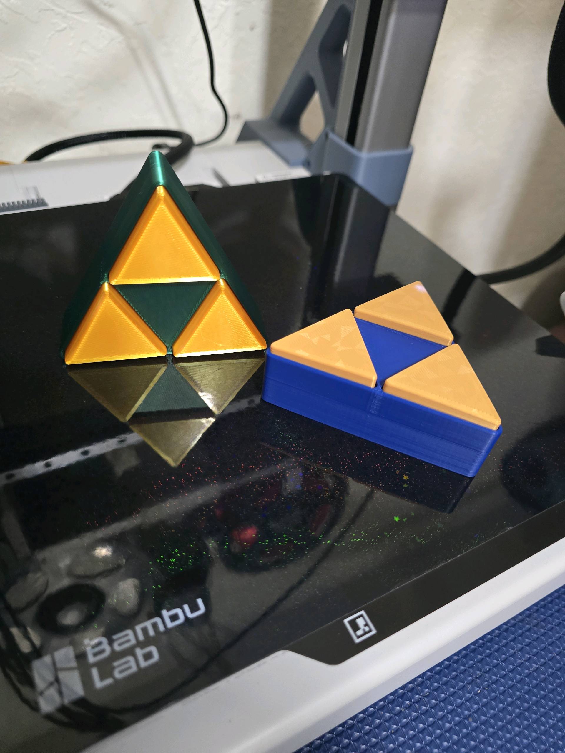 3Dプリント ゼルダの伝説トライフォースフィジェットクリッカー - 無料