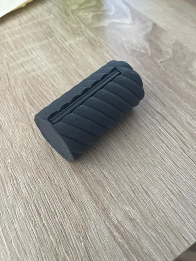 https://makerworld.bblmw.com/makerworld/model/1155640/1183106/ratings/b397d780-73ab-11f0-a44d-a1377a0da3db.jpg