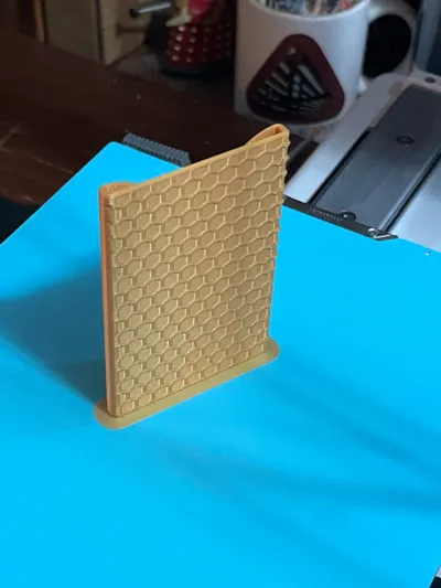 https://makerworld.bblmw.com/makerworld/model/1165835/1173133/ratings/1ca6bfe0-e295-11f0-a17c-1f41636bb9b4.jpg