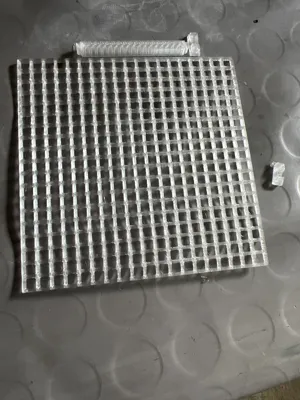 Interlocking grid plates for custom assembly of aquarium or turtle tank ...