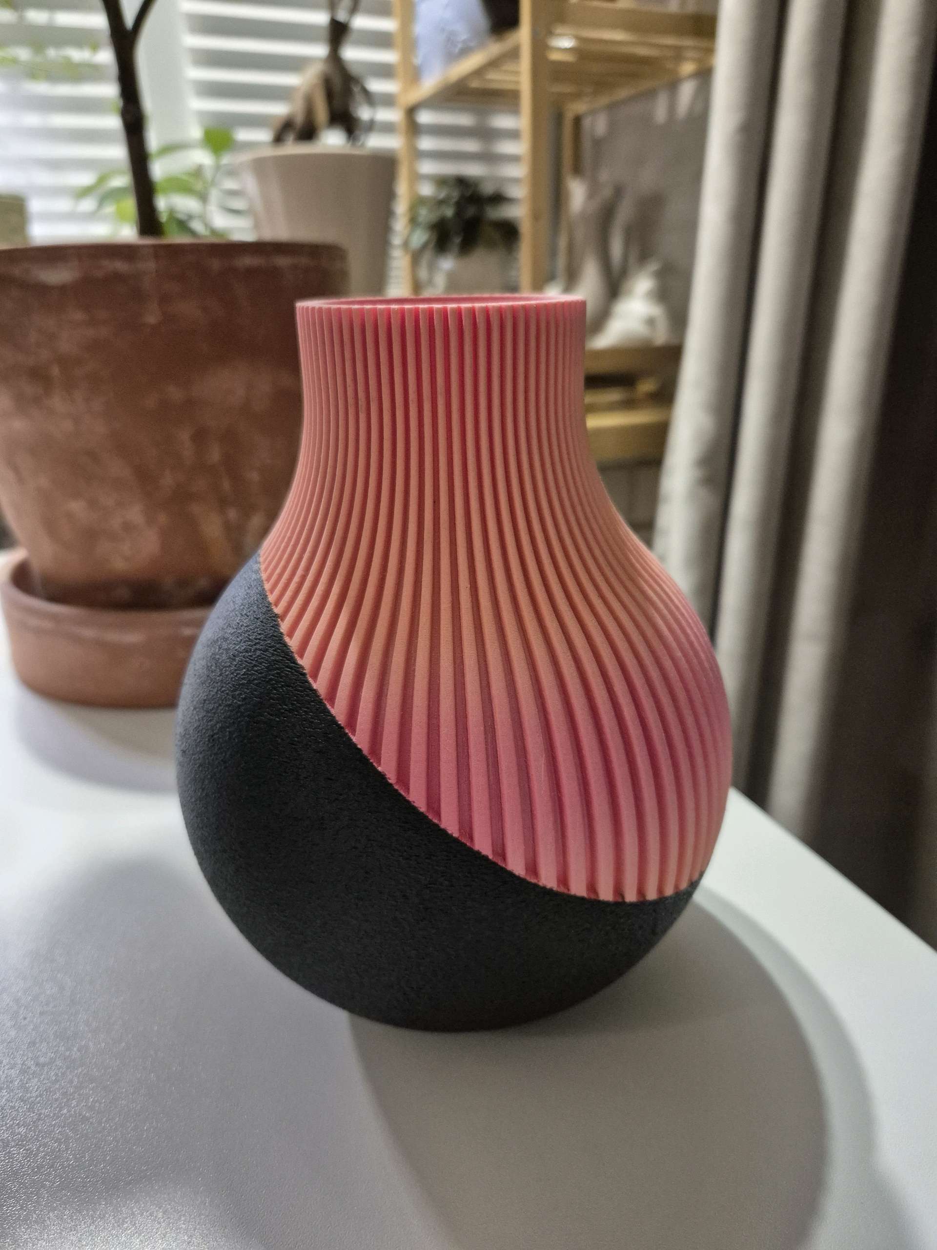 3Dプリント 根来風ジャパンディ花瓶 - 無料3Dモデル -MakerWorld