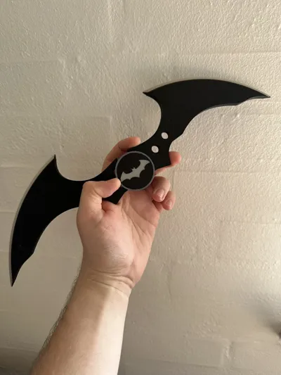 Arkham Folding Batarang by Mak3r-M8trix3D MakerWorld: Download Free 3D ...