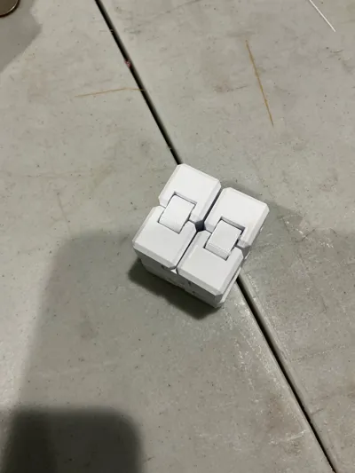 https://makerworld.bblmw.com/makerworld/model/1216978/1233043/ratings/76e74360-3e87-11f0-9773-bf44a30d4ab6.jpg